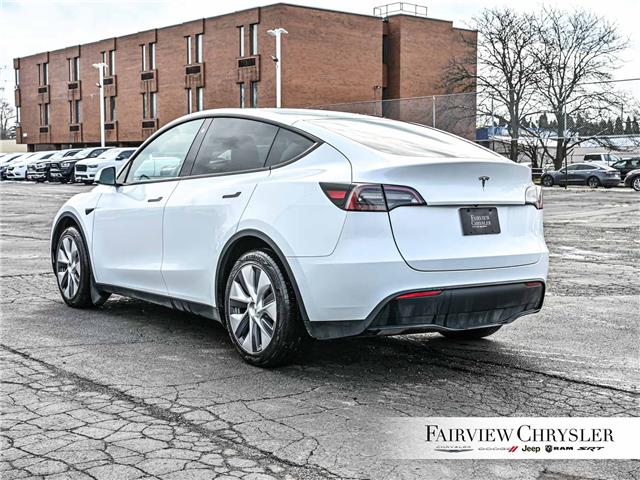 2023 Tesla Model Y Base (Stk: U21437) in Burlington - Image 4 of 29