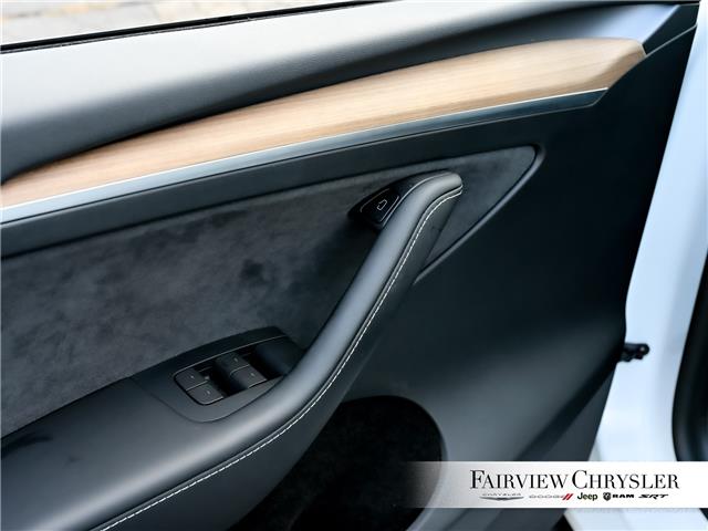 2023 Tesla Model Y Base (Stk: U21437) in Burlington - Image 17 of 29
