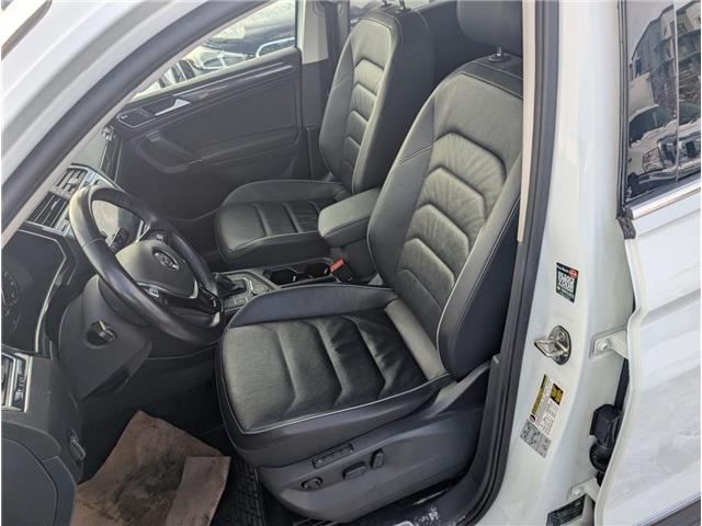 2018 Volkswagen Tiguan Highline (Stk: S-2215A) in Calgary - Image 22 of 27