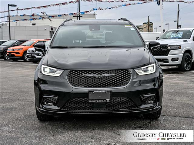 2026 Chrysler Pacifica Select (Stk: N26062) in Grimsby - Image 2 of 33