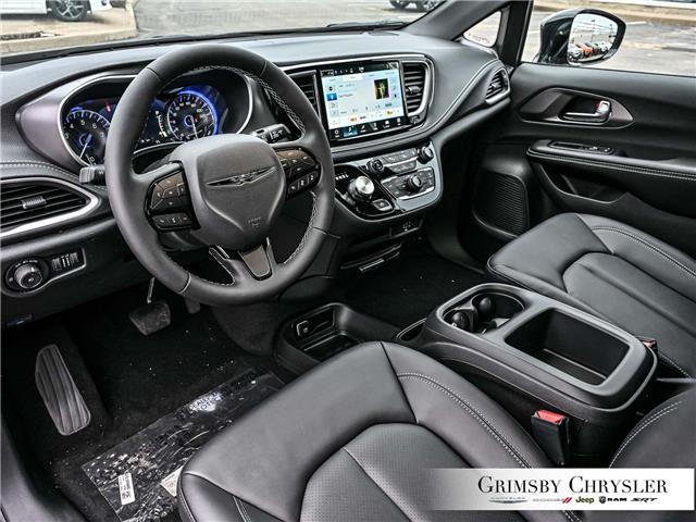 2026 Chrysler Pacifica Select (Stk: N26062) in Grimsby - Image 14 of 33