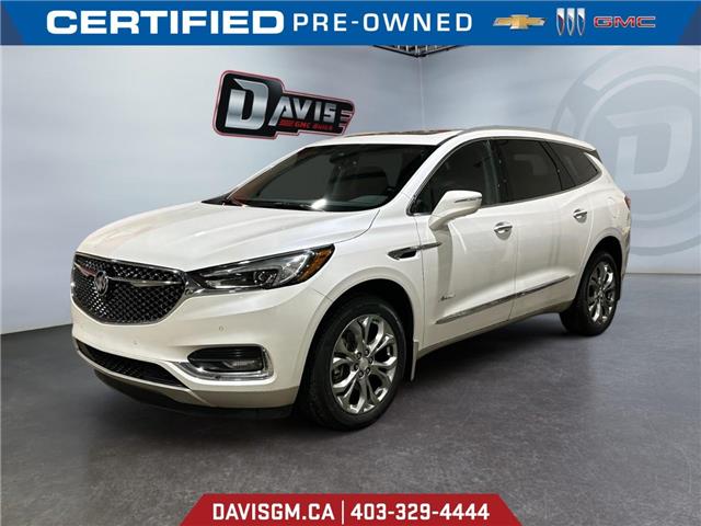 2019 Buick Enclave Avenir 5GAEVCKW5KJ230786 302225 in Lethbridge
