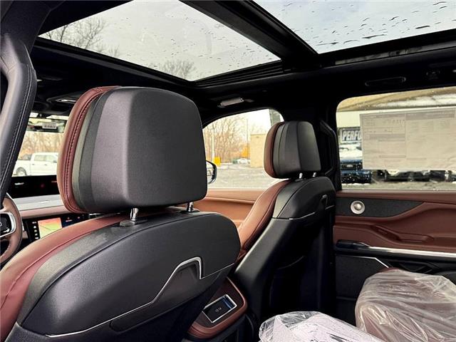 2025 Lincoln Navigator Reserve (Stk: NV16747) in Windsor - Image 12 of 24