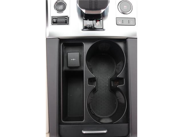 2023 Jaguar F-PACE P400 R-Dynamic S (Stk: PJ16983) in London - Image 32 of 44