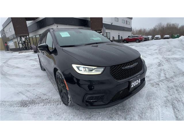 2024 Chrysler Pacifica Touring-L (Stk: 25681) in Sudbury - Image 2 of 26