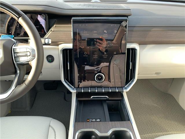 2026 GMC Acadia Denali (Stk: 351332) in Medicine Hat - Image 11 of 16