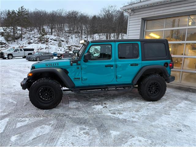 2024 Jeep Wrangler Sport (Stk: 12135) in Greater Sudbury - Image 2 of 8