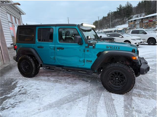 2024 Jeep Wrangler Sport (Stk: 12135) in Greater Sudbury - Image 4 of 8
