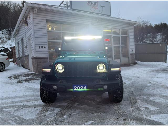 2024 Jeep Wrangler Sport (Stk: 12135) in Greater Sudbury - Image 3 of 8