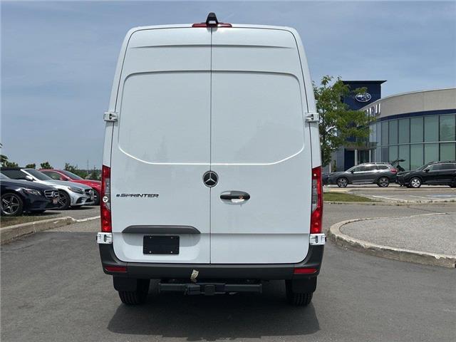 2025 Mercedes-Benz eSprinter 2500 Low Roof (Stk: 25SP028) in Innisfil - Image 4 of 16