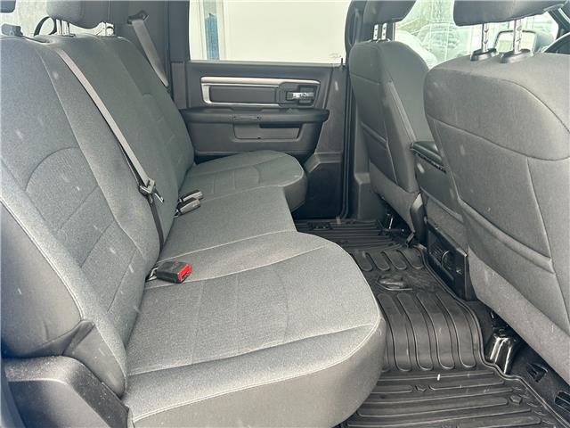 2021 RAM 1500 Classic SLT (Stk: V5327B) in Kingston - Image 12 of 24
