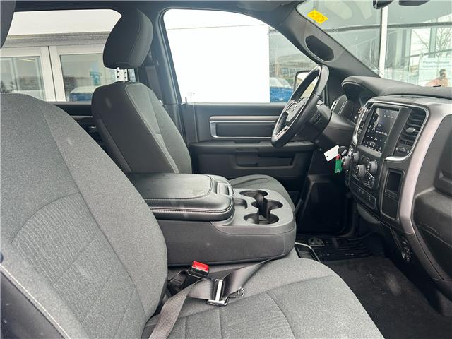 2021 RAM 1500 Classic SLT (Stk: V5327B) in Kingston - Image 11 of 24