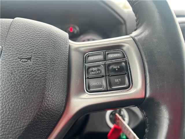 2021 RAM 1500 Classic SLT (Stk: V5327B) in Kingston - Image 23 of 24