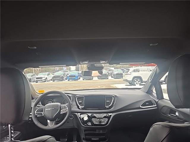 2026 Chrysler Grand Caravan SXT (Stk: T037) in Miramichi - Image 14 of 14