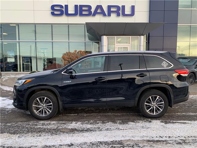 2019 Toyota Highlander Hybrid XLE (Stk: 32815A) in Thunder Bay - Image 2 of 14