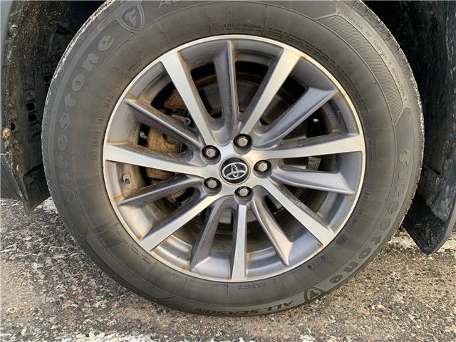 2019 Toyota Highlander Hybrid XLE (Stk: 32815A) in Thunder Bay - Image 7 of 14