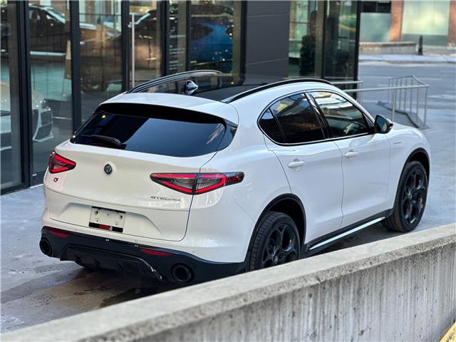 2025 Alfa Romeo Stelvio Base (Stk: 675AR) in Toronto - Image 6 of 26