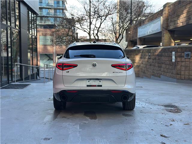 2025 Alfa Romeo Stelvio Base (Stk: 675AR) in Toronto - Image 7 of 26
