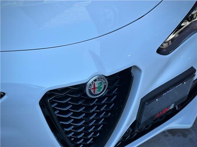 2025 Alfa Romeo Stelvio Base (Stk: 675AR) in Toronto - Image 9 of 26