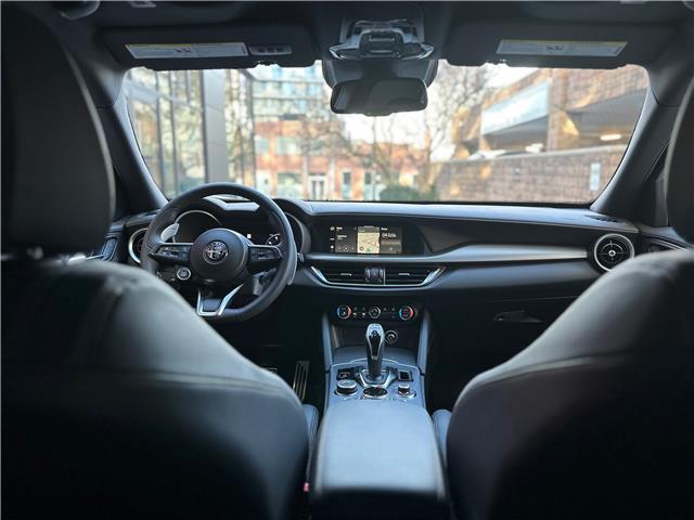 2025 Alfa Romeo Stelvio Base (Stk: 675AR) in Toronto - Image 11 of 26