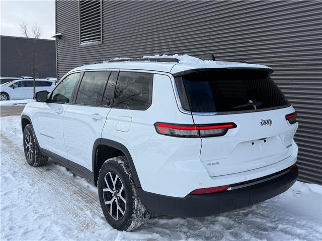 2025 Jeep Grand Cherokee L Limited (Stk: 25572) in London - Image 4 of 29