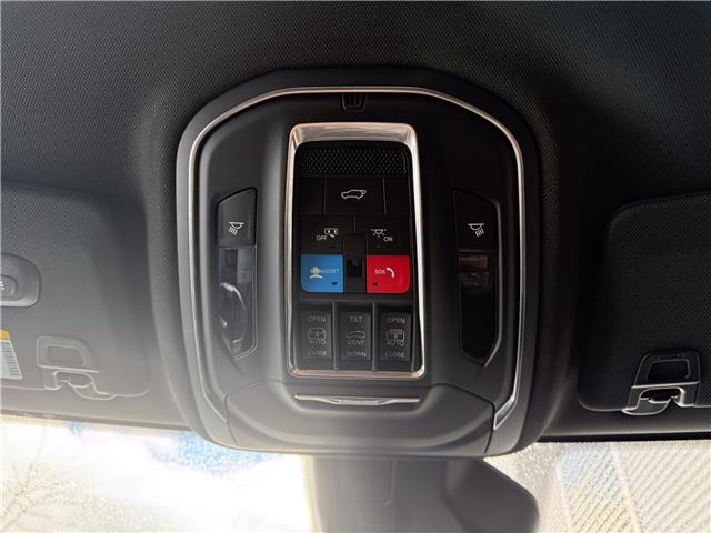 2025 Jeep Grand Cherokee L Limited (Stk: 25572) in London - Image 24 of 29