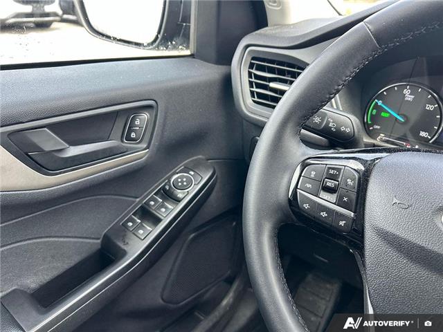 2022 Ford Escape SE Hybrid (Stk: 5S092A) in Oakville - Image 19 of 27