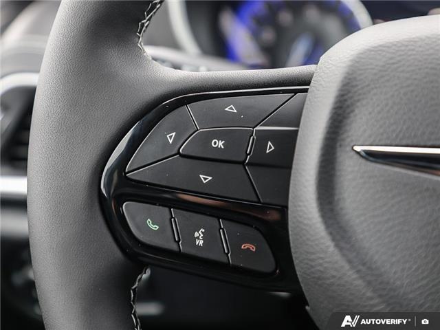 2026 Chrysler Pacifica Select (Stk: T8018) in Hamilton - Image 18 of 27