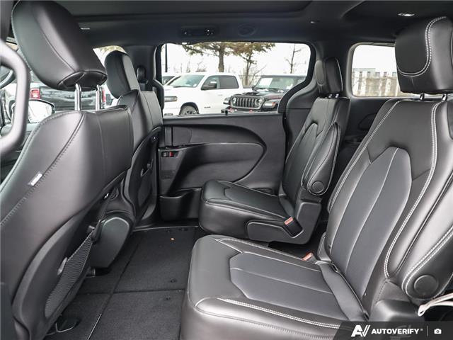 2026 Chrysler Pacifica Select (Stk: T8018) in Hamilton - Image 24 of 27