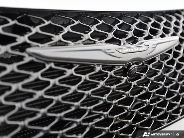 2026 Chrysler Pacifica Select (Stk: T8017) in Hamilton - Image 9 of 27