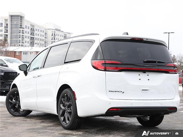2026 Chrysler Pacifica Select (Stk: T8016) in Hamilton - Image 4 of 27