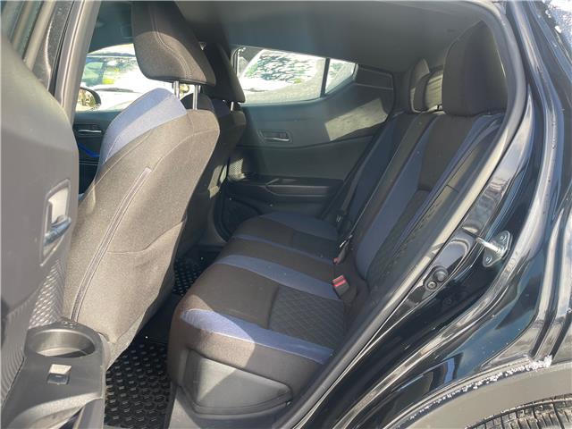 2021 Toyota C-HR XLE Premium (Stk: T102321) in Scarborough - Image 8 of 20