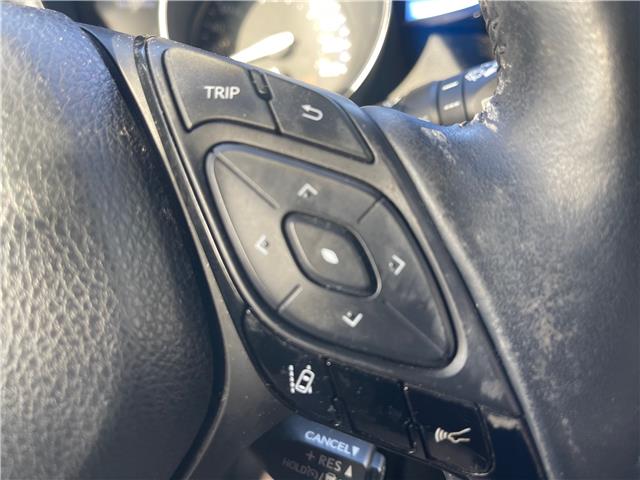 2021 Toyota C-HR XLE Premium (Stk: T102321) in Scarborough - Image 14 of 20