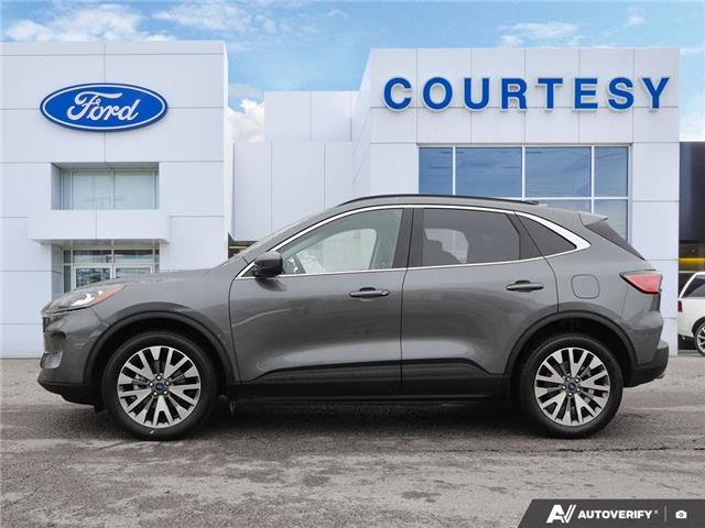 2022 Ford Escape Titanium (Stk: P6271) in London - Image 3 of 26 2022 Ford Escape Titanium (Stk: P6271) in London - Image 3 of 26