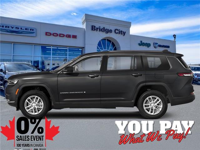2025 Jeep Grand Cherokee L Laredo (Stk: 40895) in Lethbridge - Image 1 of 1