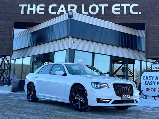 2023 Chrysler 300 Touring-L (Stk: 25653) in Sudbury - Image 1 of 26