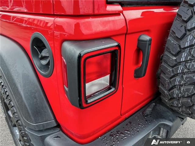2022 Jeep Wrangler Unlimited Sport (Stk: P220518) in Grimsby - Image 10 of 24