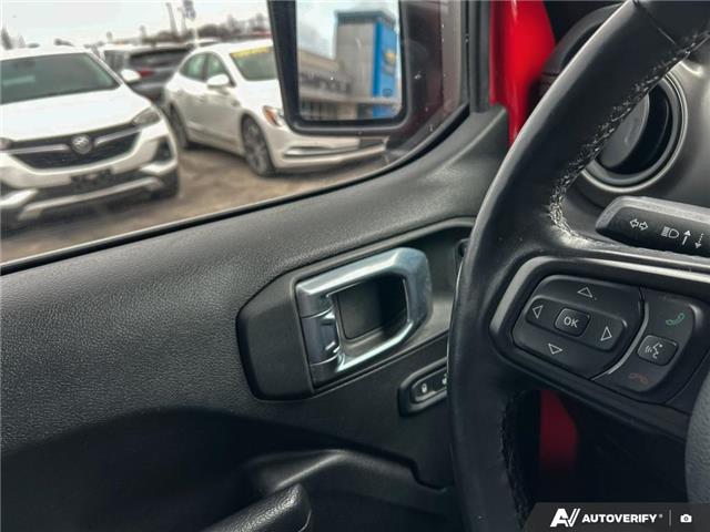 2022 Jeep Wrangler Unlimited Sport (Stk: P220518) in Grimsby - Image 16 of 24