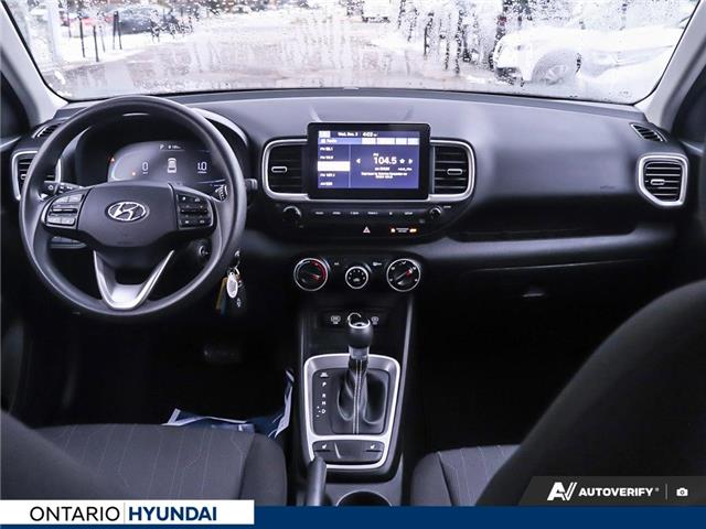 2023 Hyundai Venue ESSENTIAL (Stk: 7-1420A) in Whitby - Image 25 of 26
