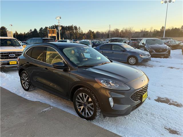 2020 Ford Escape Titanium Hybrid (Stk: 24707) in Pembroke - Image 8 of 33