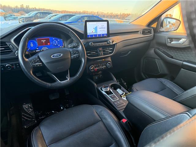 2020 Ford Escape Titanium Hybrid (Stk: 24707) in Pembroke - Image 20 of 33