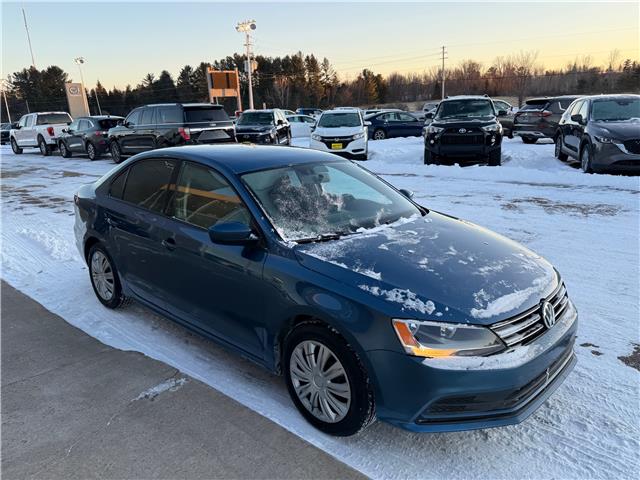 2017 Volkswagen Jetta 1.4 TSI Trendline+ (Stk: 24695) in Pembroke - Image 4 of 25 2017 Volkswagen Jetta 1.4 TSI Trendline+ (Stk: 24695) in Pembroke - Image 4 of 25