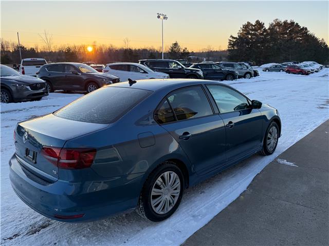 2017 Volkswagen Jetta 1.4 TSI Trendline+ (Stk: 24695) in Pembroke - Image 7 of 25 2017 Volkswagen Jetta 1.4 TSI Trendline+ (Stk: 24695) in Pembroke - Image 7 of 25