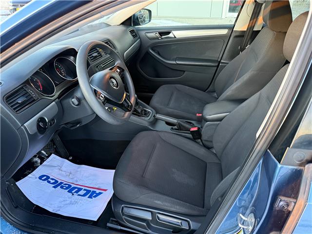 2017 Volkswagen Jetta 1.4 TSI Trendline+ (Stk: 24695) in Pembroke - Image 15 of 25 2017 Volkswagen Jetta 1.4 TSI Trendline+ (Stk: 24695) in Pembroke - Image 15 of 25