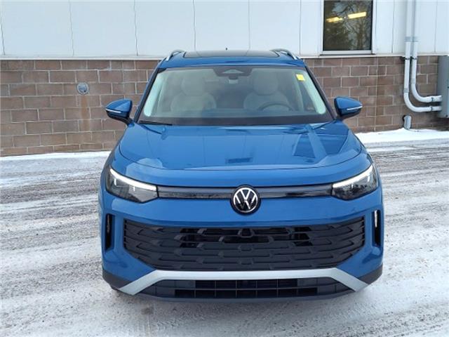 2026 Volkswagen Tiguan Comfortline (Stk: 260094) in Regina - Image 2 of 39
