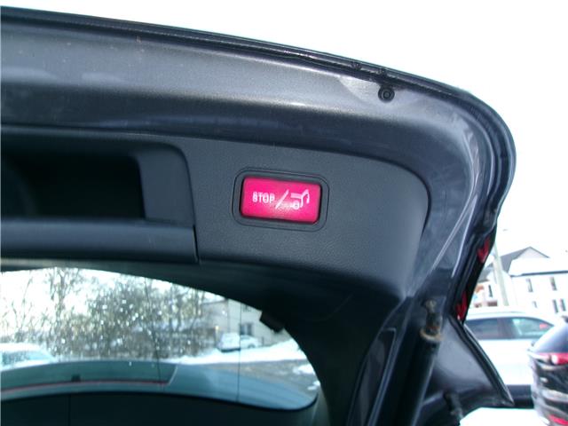 2015 Mercedes-Benz GLA-Class Base in Kitchener - Image 19 of 26