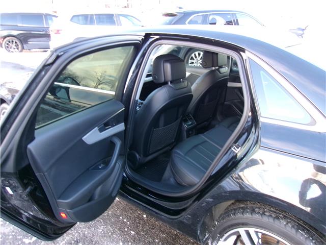 2017 Audi A4 2.0T Technik in Kitchener - Image 14 of 26