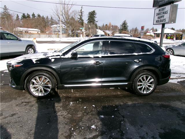 2017 Mazda CX-9 GT in Kitchener - Image 4 of 24
