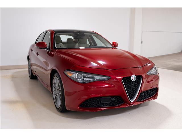 2018 Alfa Romeo Giulia ti (Stk: ARUC940) in Calgary - Image 3 of 29 2018 Alfa Romeo Giulia ti (Stk: ARUC940) in Calgary - Image 3 of 29