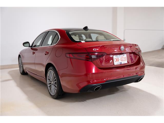 2018 Alfa Romeo Giulia ti (Stk: ARUC940) in Calgary - Image 8 of 29 2018 Alfa Romeo Giulia ti (Stk: ARUC940) in Calgary - Image 8 of 29